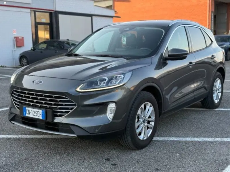 Ford Kuga usata a Lucca
