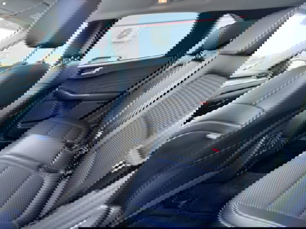 Ford Kuga usata a Lucca (11)