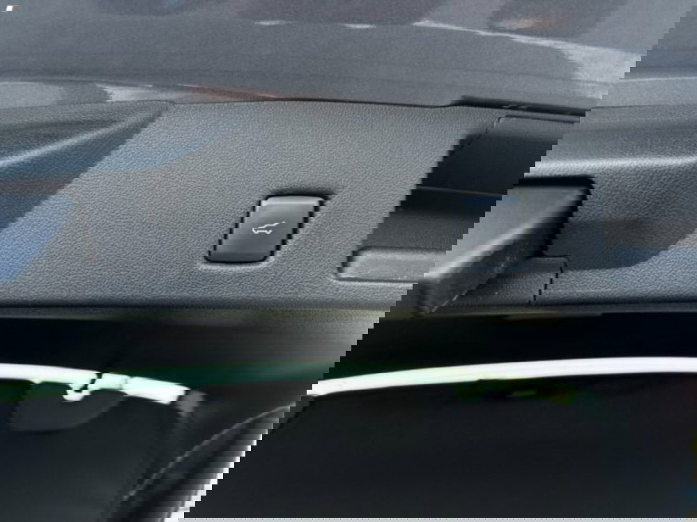 Ford Kuga usata a Lucca (14)