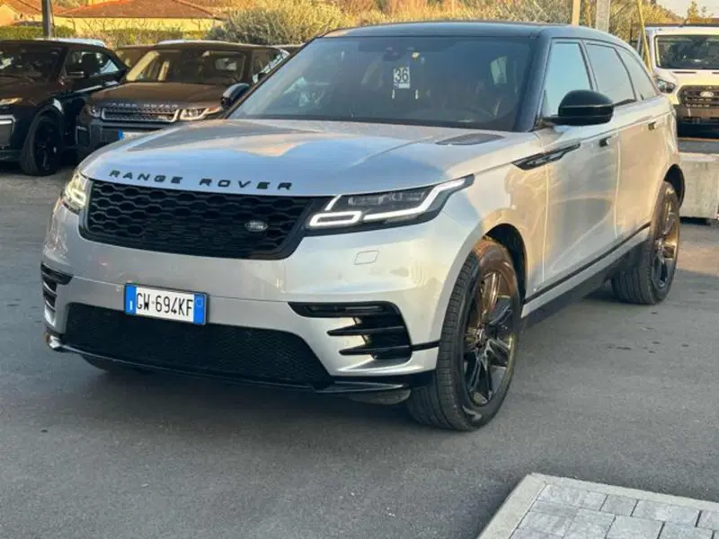 Land Rover Range Rover Velar usata a Lucca