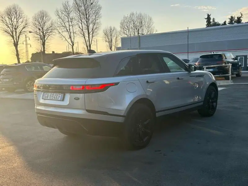 Land Rover Range Rover Velar usata a Lucca (10)
