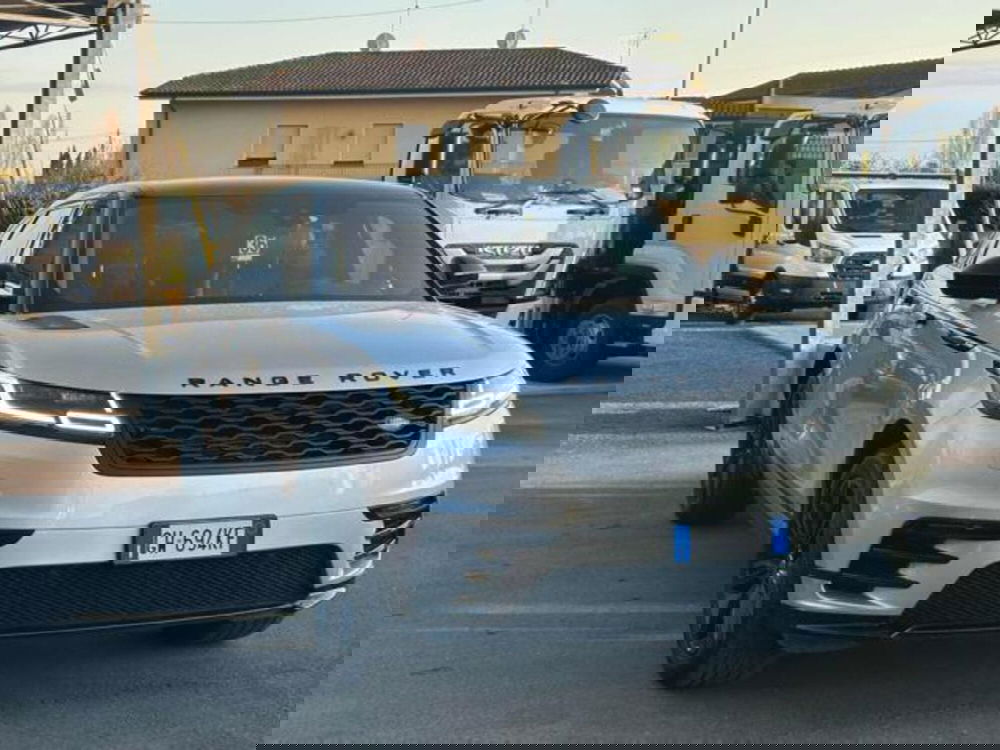 Land Rover Range Rover Velar usata a Lucca (2)