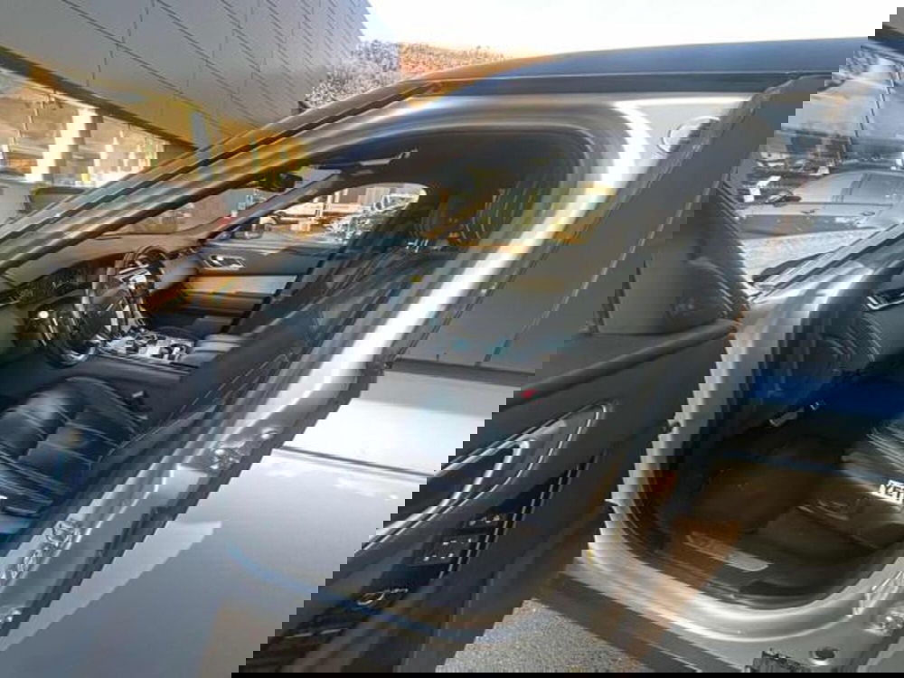 Land Rover Range Rover Velar usata a Lucca (5)