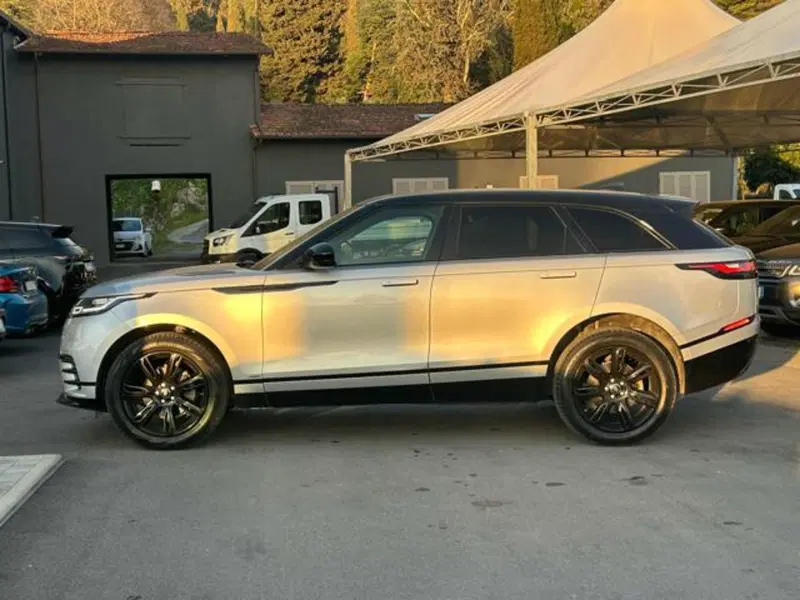 Land Rover Range Rover Velar usata a Lucca (9)