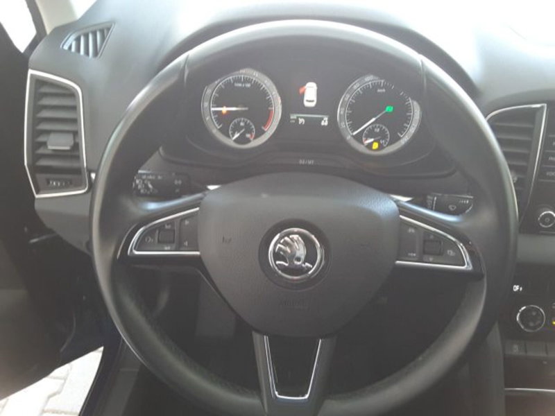 Skoda Karoq usata a Firenze (7)