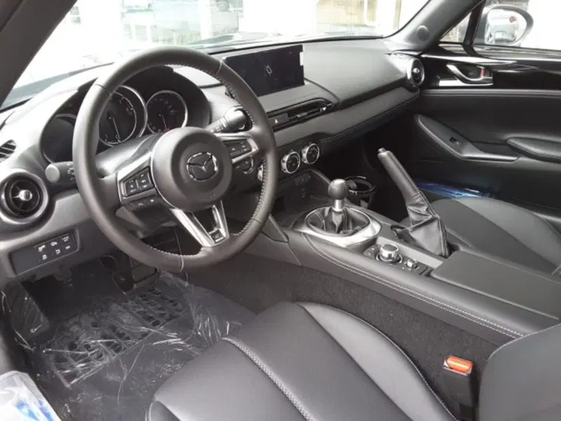 Mazda MX-5 nuova a Firenze (8)