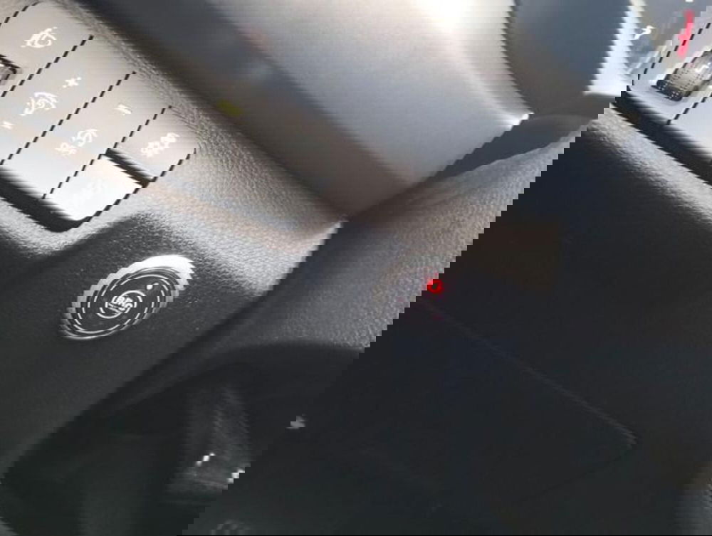 Kia Rio usata a Como (10)