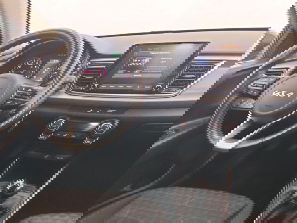 Kia Rio usata a Como (11)