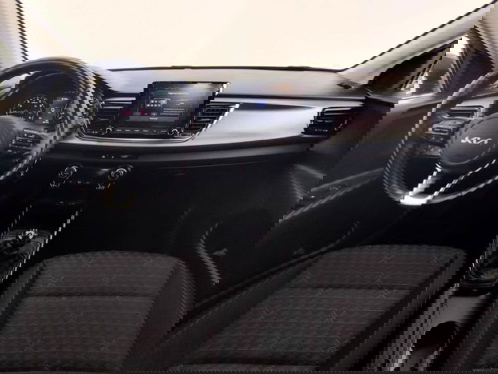 Kia Rio usata a Como (4)