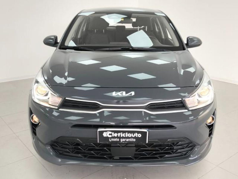 Kia Rio usata a Como (6)