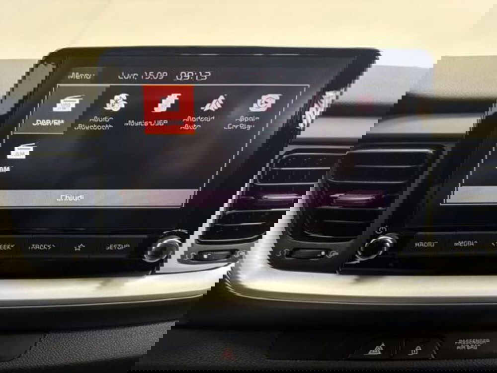 Kia Stonic usata a Como (12)