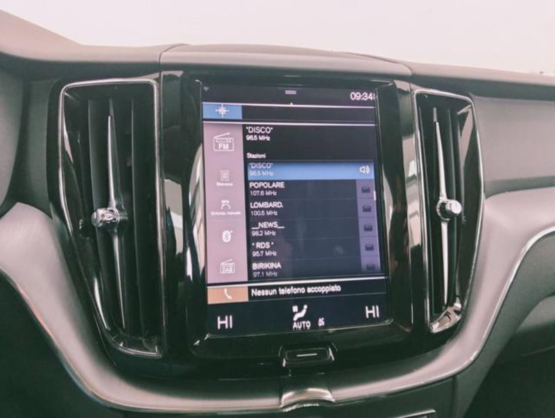Volvo XC60 usata a Como (13)