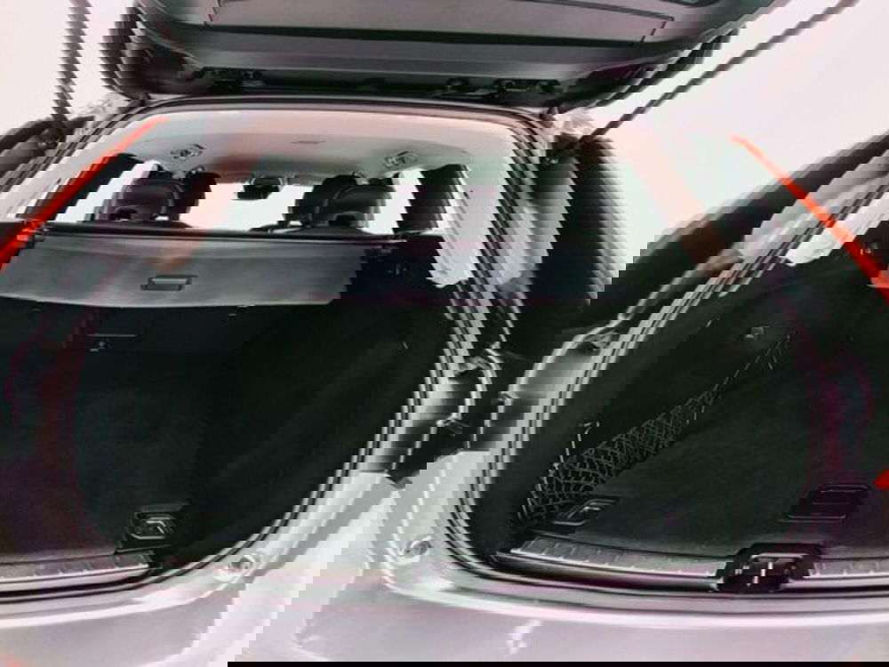 Volvo XC60 usata a Como (18)