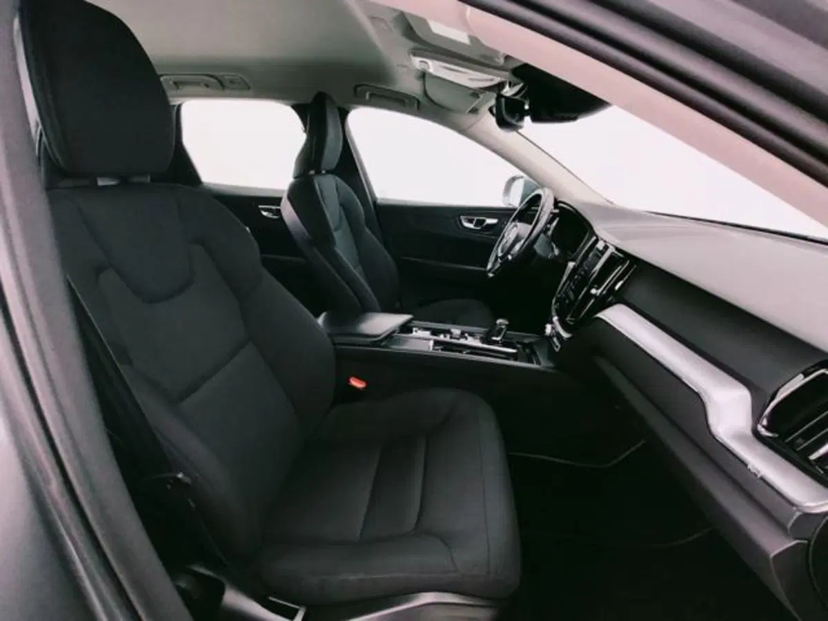 Volvo XC60 usata a Como (3)