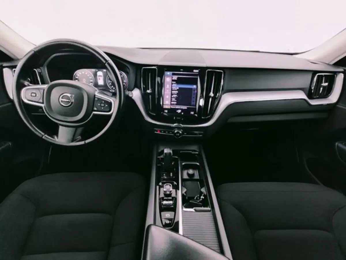 Volvo XC60 usata a Como (4)