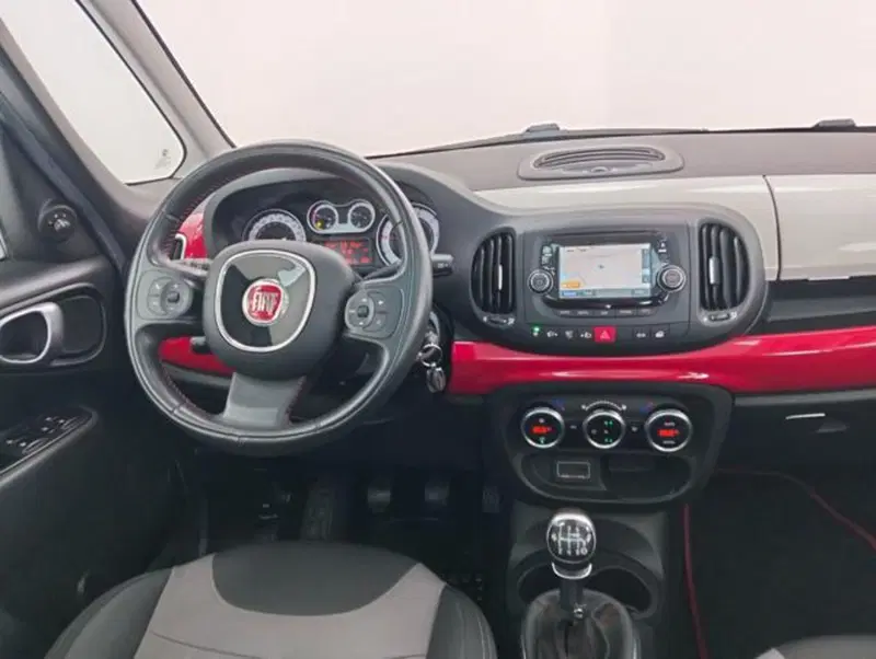 Fiat 500L usata a Como (10)