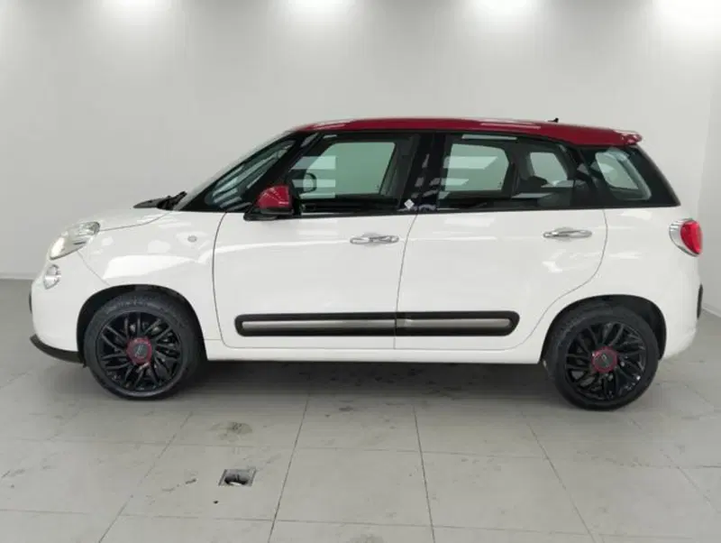 Fiat 500L usata a Como (8)