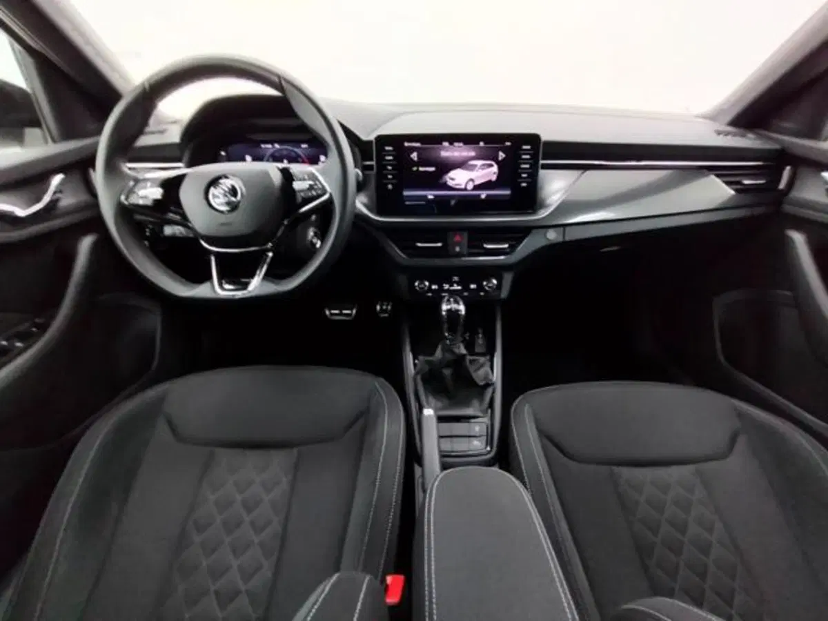 Skoda Kamiq usata a Como (4)