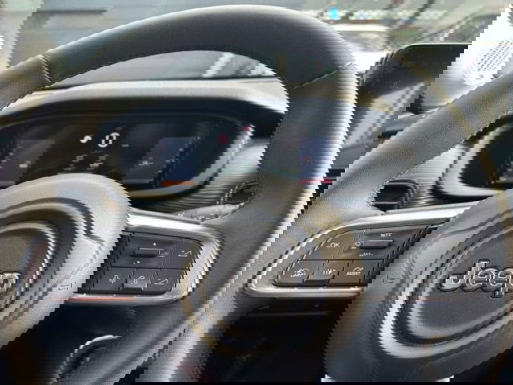 Jeep Avenger usata a Firenze (15)