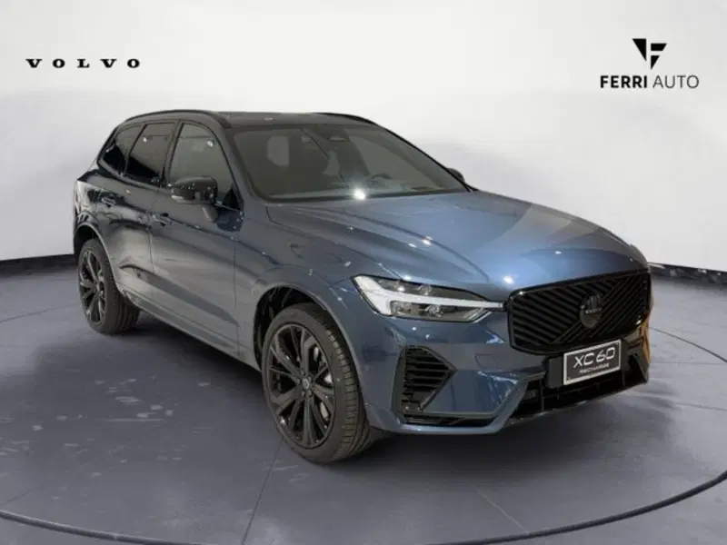 Volvo XC60 nuova a Udine (3)