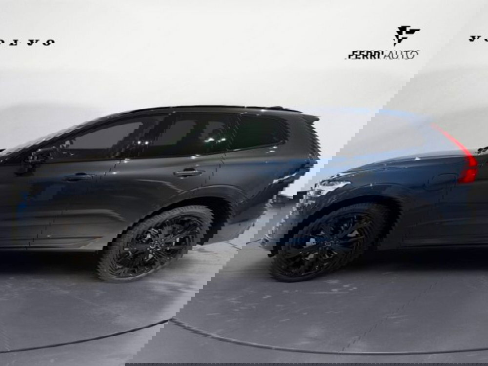 Volvo XC60 nuova a Udine (5)