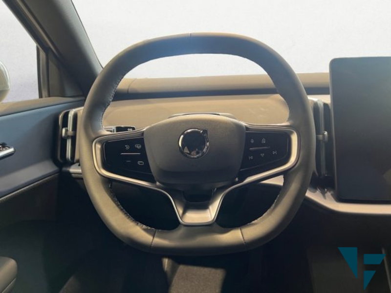 Volvo EX30 nuova a Udine (10)
