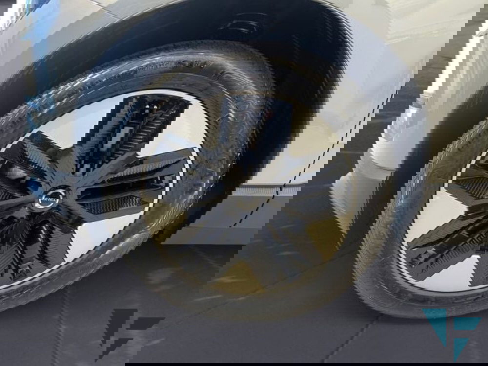 Volvo EX30 nuova a Udine (12)