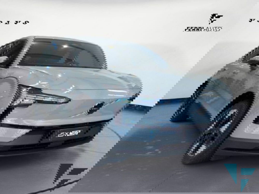 Volvo EX30 nuova a Udine (3)