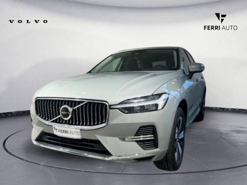 Volvo XC60 nuova a Udine
