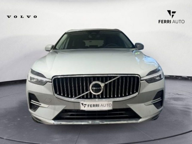 Volvo XC60 nuova a Udine (2)