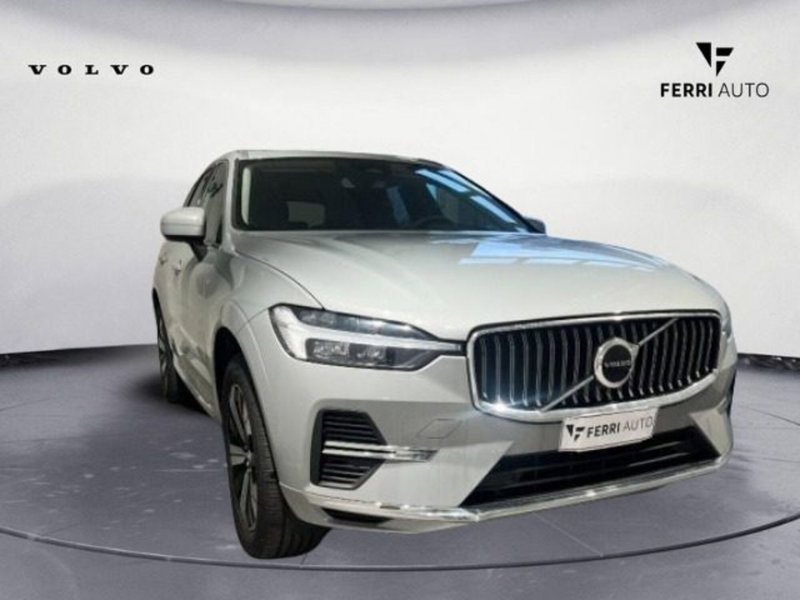 Volvo XC60 nuova a Udine (3)