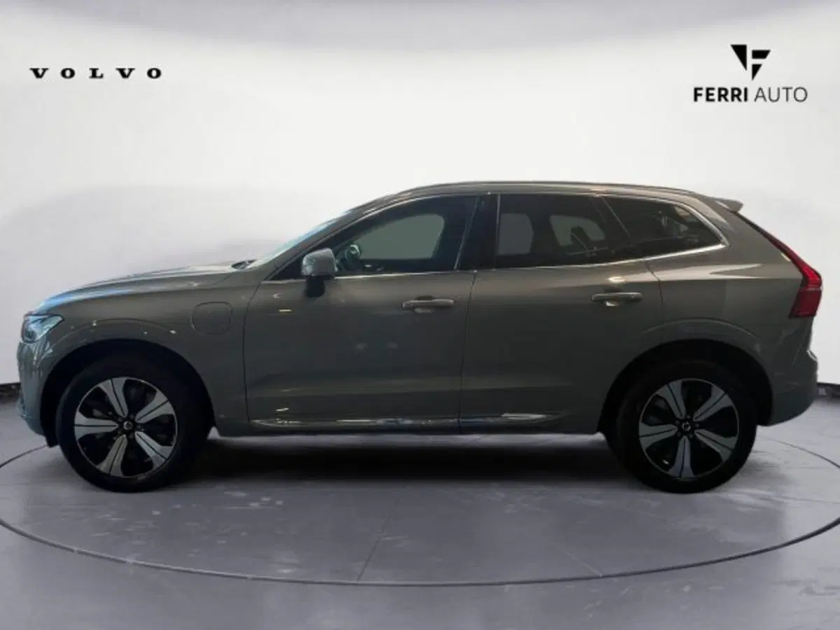 Volvo XC60 nuova a Udine (6)