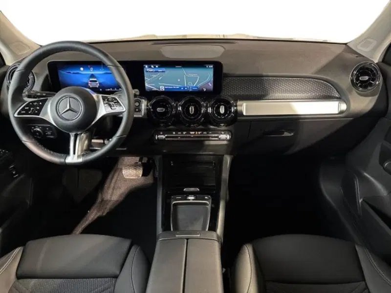Mercedes-Benz GLB nuova a Bologna (13)