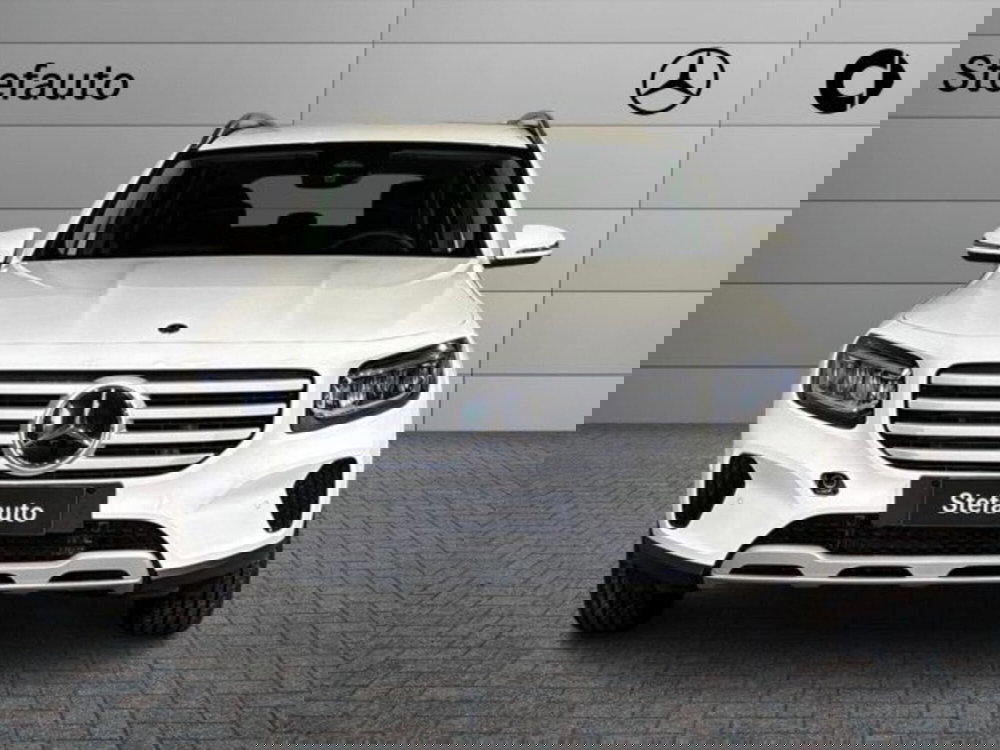 Mercedes-Benz GLB nuova a Bologna (4)