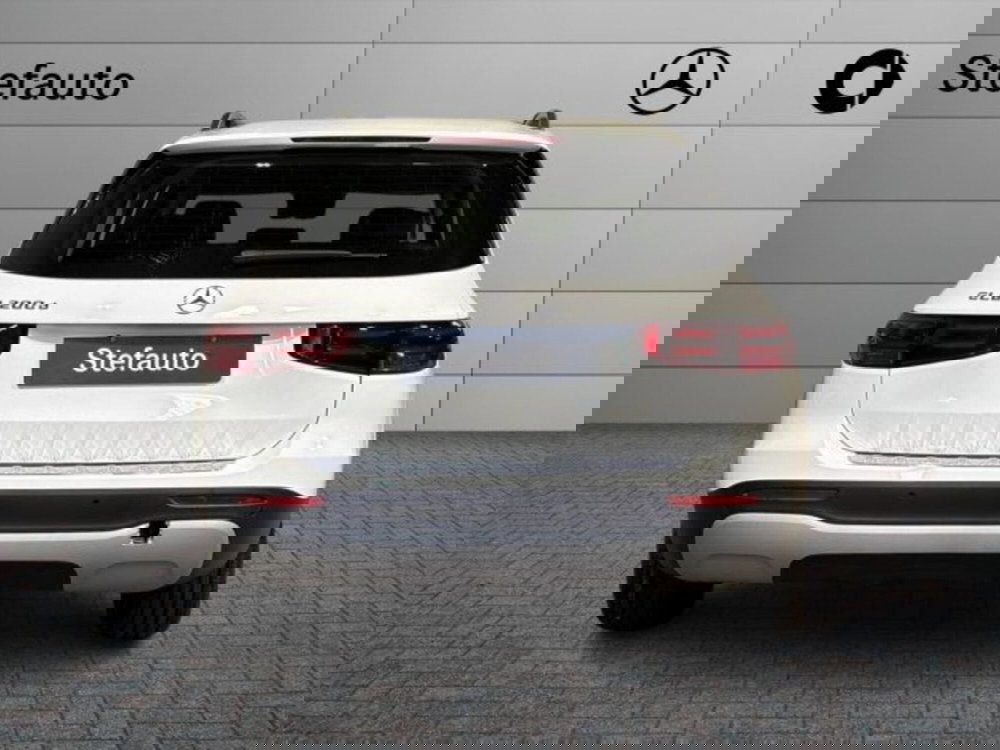 Mercedes-Benz GLB nuova a Bologna (6)