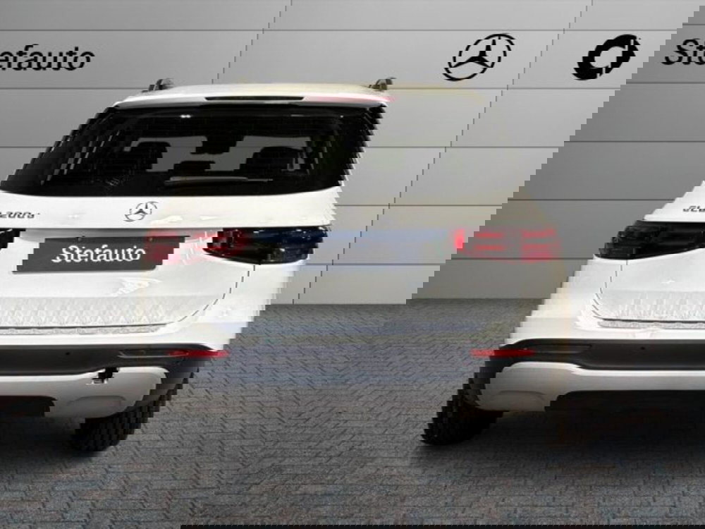 Mercedes-Benz GLB nuova a Bologna (6)