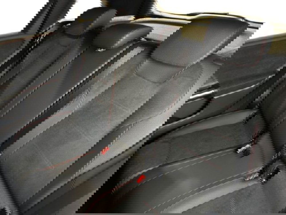 Mercedes-Benz Classe B nuova a Bologna (9)