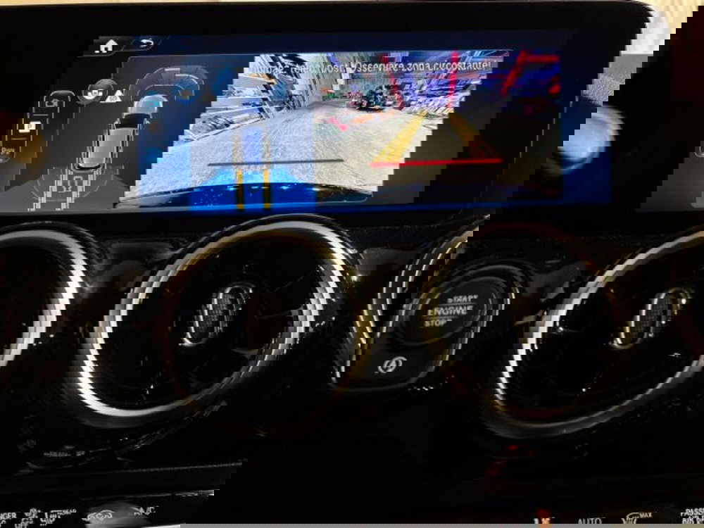 Mercedes-Benz Classe B nuova a Bologna (12)