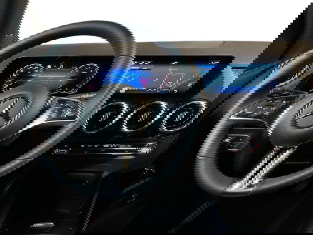 Mercedes-Benz Classe B nuova a Bologna (14)