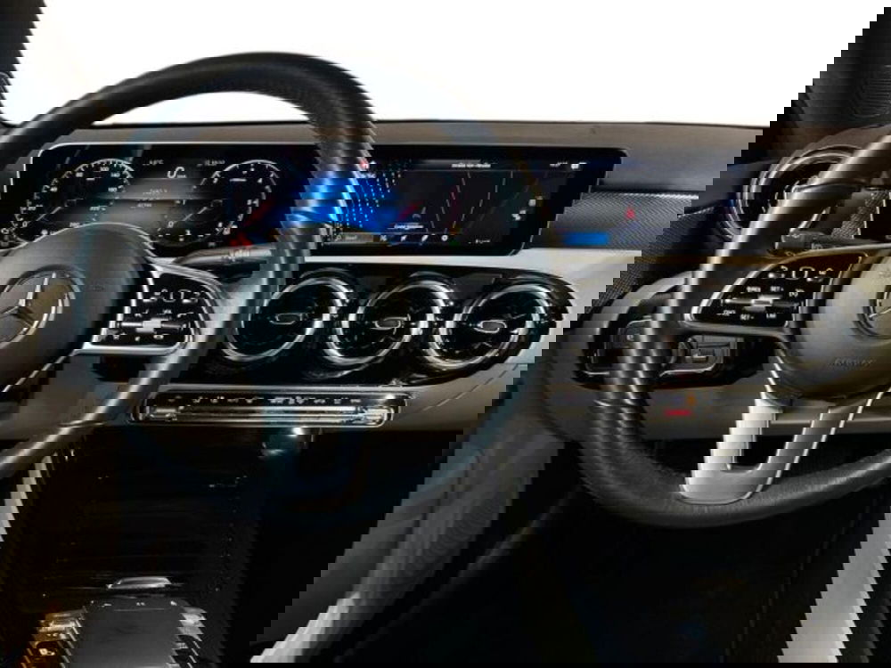 Mercedes-Benz Classe A Sedan usata a Bologna (11)