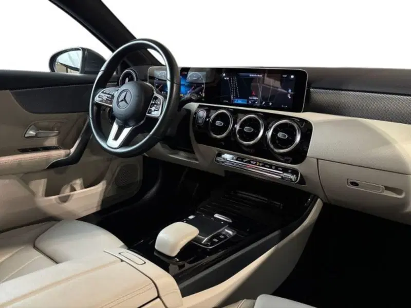 Mercedes-Benz Classe A usata a Bologna (15)