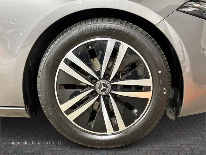 Mercedes-Benz Classe A usata a Bologna (17)