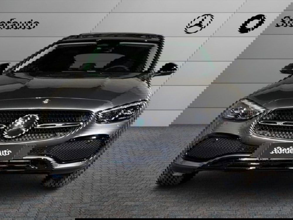 Mercedes-Benz Classe C Station Wagon nuova a Bologna (4)