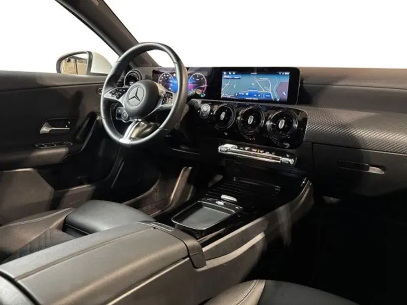 Mercedes-Benz Classe A usata a Bologna (15)