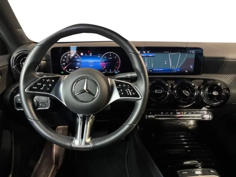 Mercedes-Benz Classe A usata a Bologna (11)