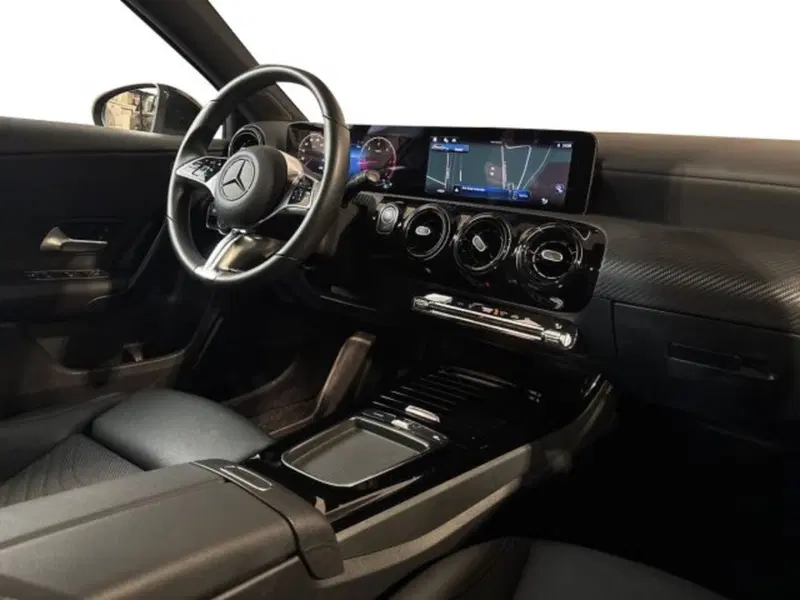 Mercedes-Benz Classe A usata a Bologna (15)
