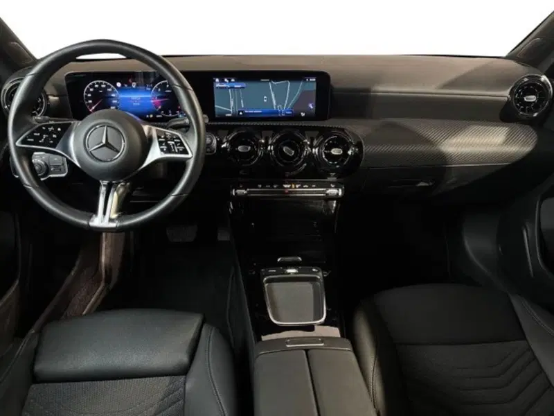 Mercedes-Benz Classe A usata a Bologna (9)