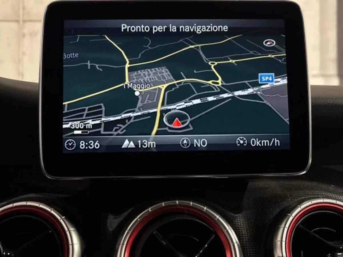 Mercedes-Benz CLA Shooting Brake usata a Bologna (14)