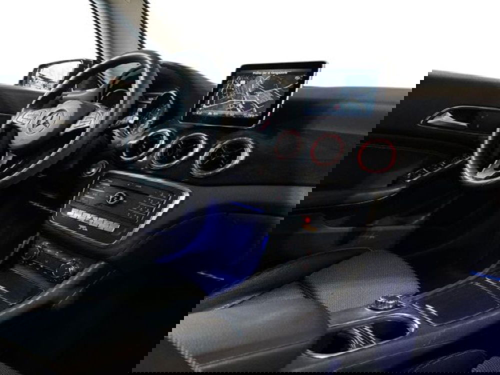 Mercedes-Benz CLA Shooting Brake usata a Bologna (15)