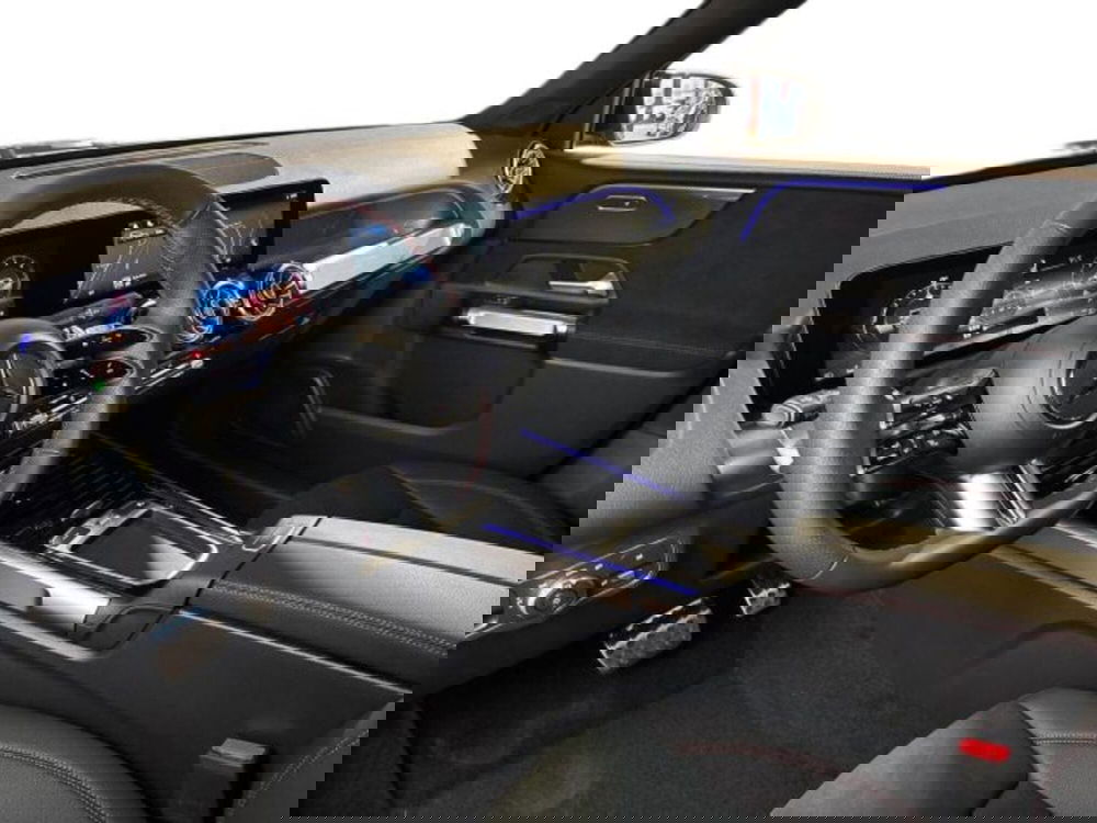 Mercedes-Benz GLB nuova a Bologna (11)